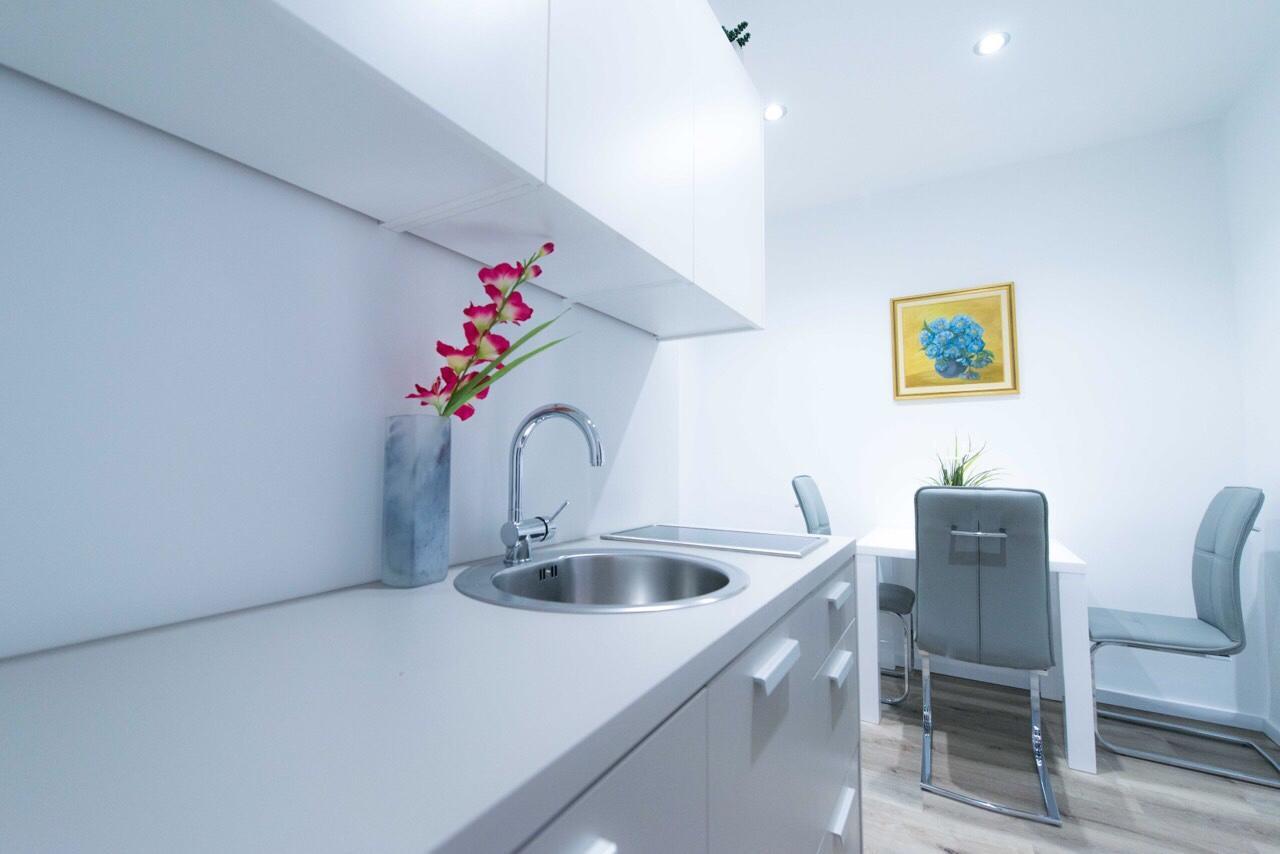 Appartement Apartma & Free Parking *